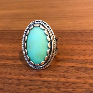 Lucky Brand silver tone and jade ring
